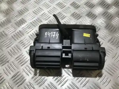 Автозапчасти б/у аэрационная решетка за opel astra g caravan 1.7 16v dti cat (y 17 dt / lr6) ссылки oem iam 90560344  