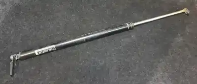 Peça sobressalente para automóvel em segunda mão amortecedores do tronco / porta por kia carnival 2.9 turbodiesel cat referências oem iam 