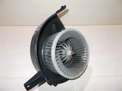 Pezzo di ricambio per auto di seconda mano Motore Di Riscaldamento per SKODA FABIA (6Y2/6Y3) 1.2 12V Riferimenti OEM IAM   