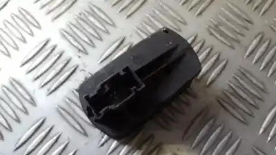 Second-hand car spare part left front power window switch for opel corsa e (x15) 1.4 (08 68) oem iam references 13258521aa  