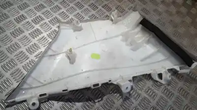 Second-hand car spare part plastics for toyota corolla (e11) 2.0 d-4d linea sol oem iam references 62470rh  