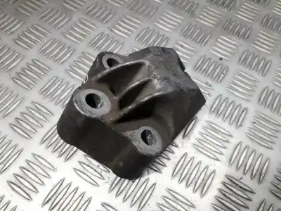 Pezzo di ricambio per auto di seconda mano supporto motore per opel vectra b caravan 2.0 dti riferimenti oem iam 90538041
