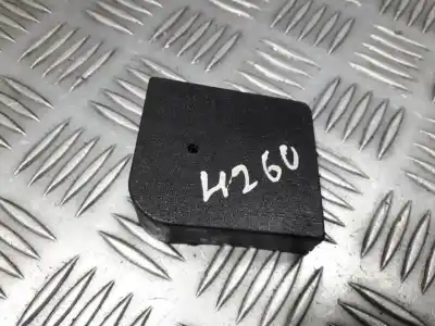 Pezzo di ricambio per auto di seconda mano plastica per opel vectra b caravan 2.0 dti riferimenti oem iam 