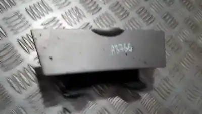 Pezzo di ricambio per auto di seconda mano plastica per toyota corolla (e11) 2.0 d-4d linea sol riferimenti oem iam 7411102060