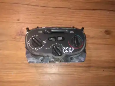 Peça sobressalente para automóvel em segunda mão COMANDO DE SOFAGEM (CHAUFFAGE / AR CONDICIONADO) por CITROEN XSARA PICASSO, I 2004.05 - 2011.12 FACELIFT  Referências OEM IAM 99210  