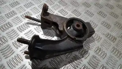 Second-hand car spare part engine support for toyota corolla (e11) 2.0 d-4d linea sol oem iam references 8264102040  82641-02040