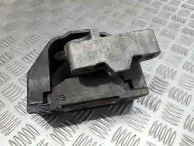 Автозапчастина б/у підтримка двигуна для audi a3 (8l) 1.8 ambiente посилання на oem iam 1j0199262ap  