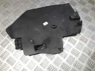 Автозапчастина б/у пластика для opel corsa c 1.2 16v cat (z 12 xep / lb4) посилання на oem iam 13205070  460029937