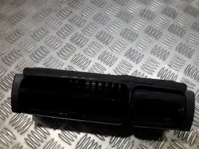 Автозапчасти б/у аэрационная решетка за audi a4 avant (b5) 1.9 tdi ссылки oem iam 8d0820951  