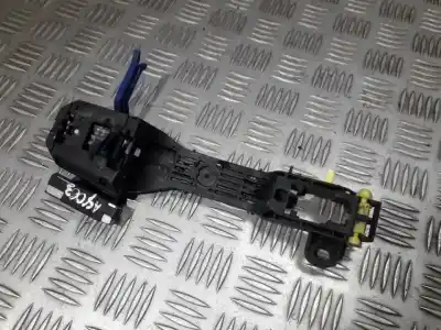 İkinci el araba yedek parçası Plastik için TOYOTA VERSO 2.0 D-4D CAT OEM IAM referansları   