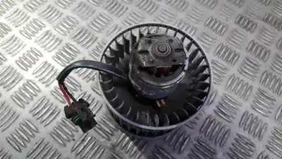 Pièce détachée automobile d'occasion Moteur De Chauffage pour RENAULT ESPACE /GRAND ESPACE (JE0) 2.2 dTEspace 2001 (JE0E/H) Références OEM IAM 0130063506  