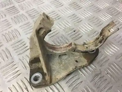 Second-hand car spare part engine support for renault megane 1.5 dci k9k j8 oem iam references 8200371715  