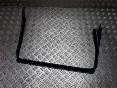 Pezzo di ricambio per auto di seconda mano plastica per volvo xc70 2.4 diesel cat riferimenti oem iam   