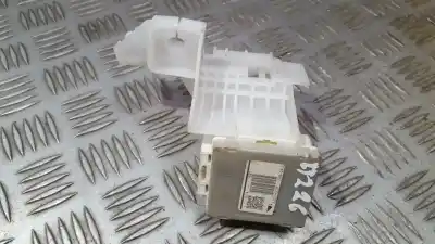 Tweedehands auto-onderdeel elektronische module voor toyota rav 4 (a3) 2.2 d-4d cat oem iam-referenties 8267142130