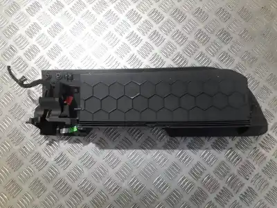 Second-hand car spare part plastics for audi a8 (4e2) 4.0 tdi quattro oem iam references 4e1868978  4e2868978