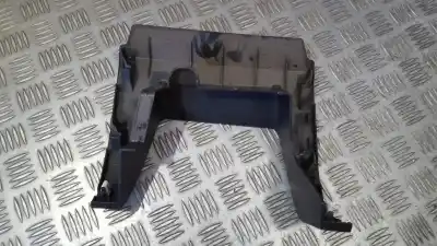 Pezzo di ricambio per auto di seconda mano plastica per nissan note (e11e) 1.4 cat riferimenti oem iam 689629u100  