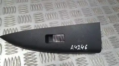 Pezzo di ricambio per auto di seconda mano plastica per nissan note (e11e) 1.4 cat riferimenti oem iam 809609u100