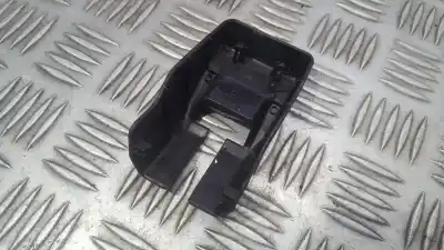 Peça sobressalente para automóvel em segunda mão plásticos por nissan note (e11e) 1.4 cat referências oem iam   