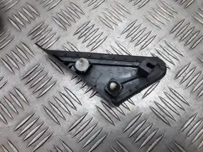 Pezzo di ricambio per auto di seconda mano plastica per kia rio 1.5 crdi riferimenti oem iam 861811g000  86181-1g000