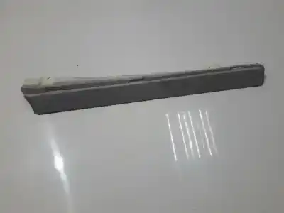 Автозапчасти б/у пластики за audi a4 avant (8e) 2.0 tdi quattro (dpf) ссылки oem iam 8e9868584