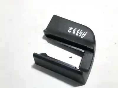 Peça sobressalente para automóvel em segunda mão plásticos por volvo v50 (545) 2.0 d referências oem iam 08629853