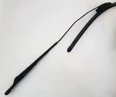 Pièce détachée automobile d'occasion bras d'essuie-glace avant gauche pour peugeot 406 (8b) 1.9 td références oem iam 