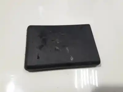 Peça sobressalente para automóvel em segunda mão plásticos por volvo v50 (545) 2.0 d referências oem iam 193119000