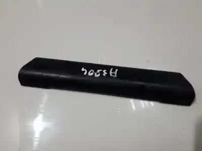 Peça sobressalente para automóvel em segunda mão plásticos por opel zafira b 1.6 16v referências oem iam 13121853