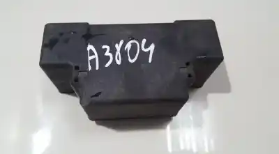 Peça sobressalente para automóvel em segunda mão plásticos por opel zafira b 1.6 16v referências oem iam 13129783