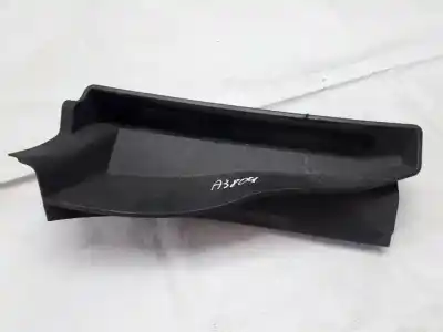 Peça sobressalente para automóvel em segunda mão plásticos por opel zafira b 1.6 16v referências oem iam 13248991