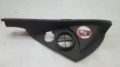 Peça sobressalente para automóvel em segunda mão plásticos por volvo v50 (545) 2.0 d referências oem iam 30672086