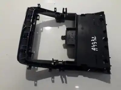 Peça sobressalente para automóvel em segunda mão plásticos por volvo v50 (545) 2.0 d referências oem iam 08650585