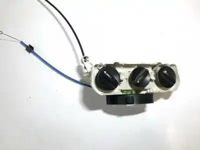 Peça sobressalente para automóvel em segunda mão comando de sofagem (chauffage / ar condicionado) por toyota corolla (e12) 2.0 d-4d sol berlina referências oem iam 