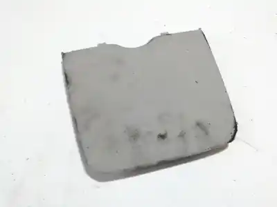 Pezzo di ricambio per auto di seconda mano Plastica per VOLKSWAGEN PASSAT B5 (3B2) 1.9 TDI Riferimenti OEM IAM 3B9877829  