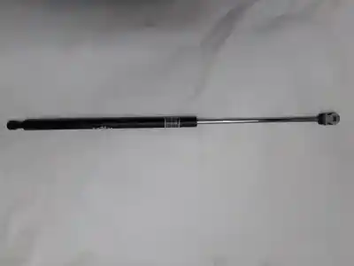 Second-hand car spare part tailgate gas strut for lexus is, ii 2005.10 - 2013.03 2.2d 130kw 2005.10 - 2013.03 oem iam references 4ad25tfg5