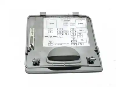 Pezzo di ricambio per auto di seconda mano plastica per kia cerato 1.6 crdi 03-07 riferimenti oem iam   