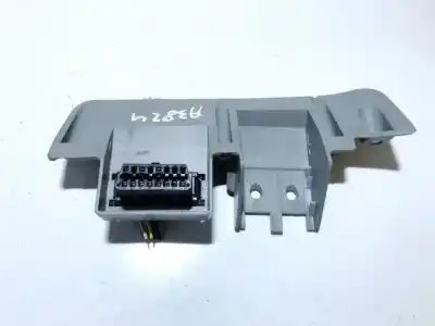 Pezzo di ricambio per auto di seconda mano plastica per kia cerato 1.6 crdi 03-07 riferimenti oem iam 