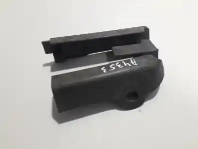 Автозапчасти б/у пластики за audi a4 b6 (8e2) 1.9 tdi quattro ссылки oem iam 8e0881477