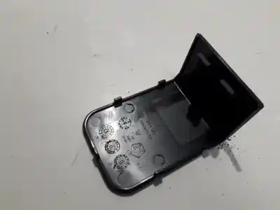 Pezzo di ricambio per auto di seconda mano plastica per dodge journey 2.0 16v crd cat riferimenti oem iam dcx1cz18trmaa  