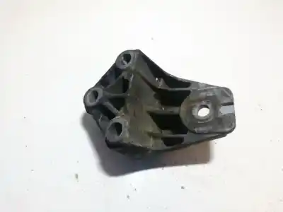 Second-hand car spare part engine support for opel vectra b caravan 2.0 dti oem iam references 90538041  24495013a