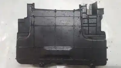 Pezzo di ricambio per auto di seconda mano plastica per toyota corolla (e11) 2.0 d-4d linea sol riferimenti oem iam 5854313010  58543-13010