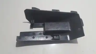 Pezzo di ricambio per auto di seconda mano plastica per toyota corolla (e11) 2.0 d-4d linea sol riferimenti oem iam 7215813060  72158-13060, 72158-13070