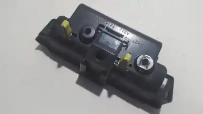 Pezzo di ricambio per auto di seconda mano plastica per toyota corolla (e11) 2.0 d-4d linea sol riferimenti oem iam 7410413020  74104-13020