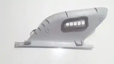 Pezzo di ricambio per auto di seconda mano plastica per toyota corolla (e11) 2.0 d-4d linea sol riferimenti oem iam 6221813030  62218-13030