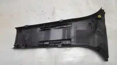 Pezzo di ricambio per auto di seconda mano plastica per toyota corolla (e11) 2.0 d-4d linea sol riferimenti oem iam 6241312231  62413-12231