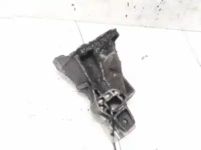 Second-hand car spare part engine support for audi 80 b4 avant (8c5) 1.9 tdi oem iam references 068145515a  