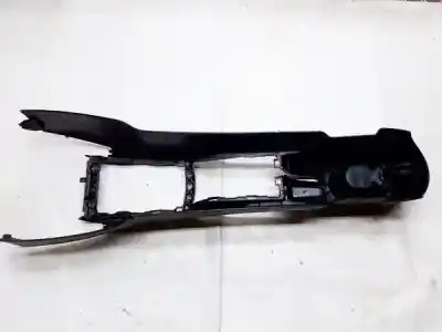 Pezzo di ricambio per auto di seconda mano plastiche per peugeot 207 1.6 16v hdi riferimenti oem iam 9650071077  9654490977