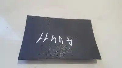 Pezzo di ricambio per auto di seconda mano Plastica per VOLKSWAGEN GOLF V VARIANT (1K5) 1.9 TDI Riferimenti OEM IAM 1K0857367  P0101560