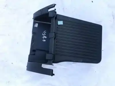 Second-hand car spare part plastics for ford focus lim. (cb4) 1.6 tdci cat oem iam references 4m51a06044bew