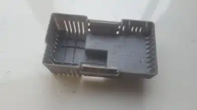 Peça sobressalente para automóvel em segunda mão plásticos por ford galaxy (ca1) 1.8 tdci cat referências oem iam 6g9t14c507